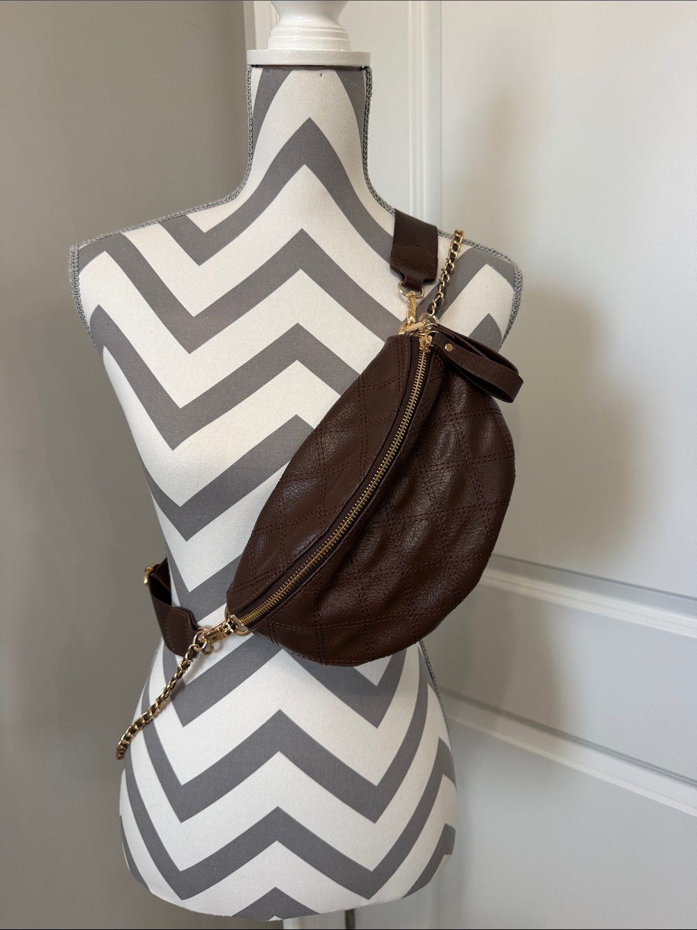 Urban Expressions Brown Quilted Belt Bag Crossbody 2 Straps